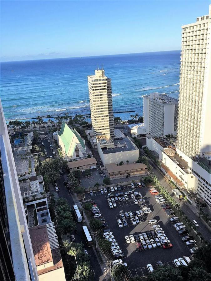Waikiki Banyan By Darmic Oahu Exterior foto