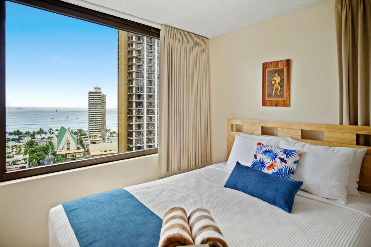 Waikiki Banyan By Darmic Oahu Exterior foto